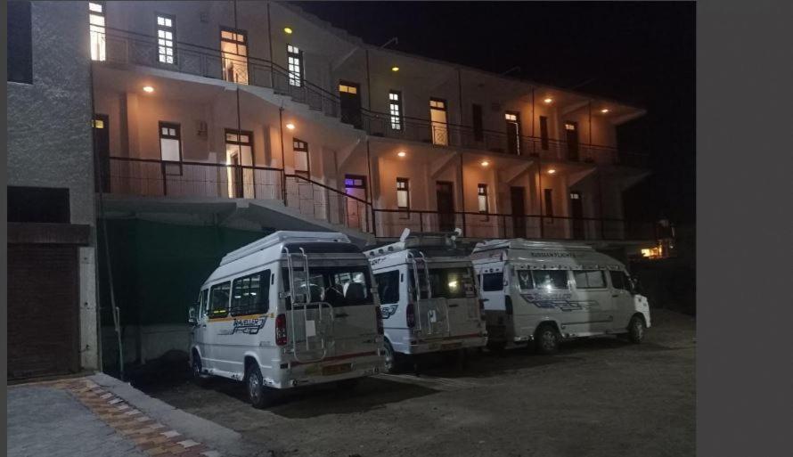 Hotel Jan Palace Лех Экстерьер фото