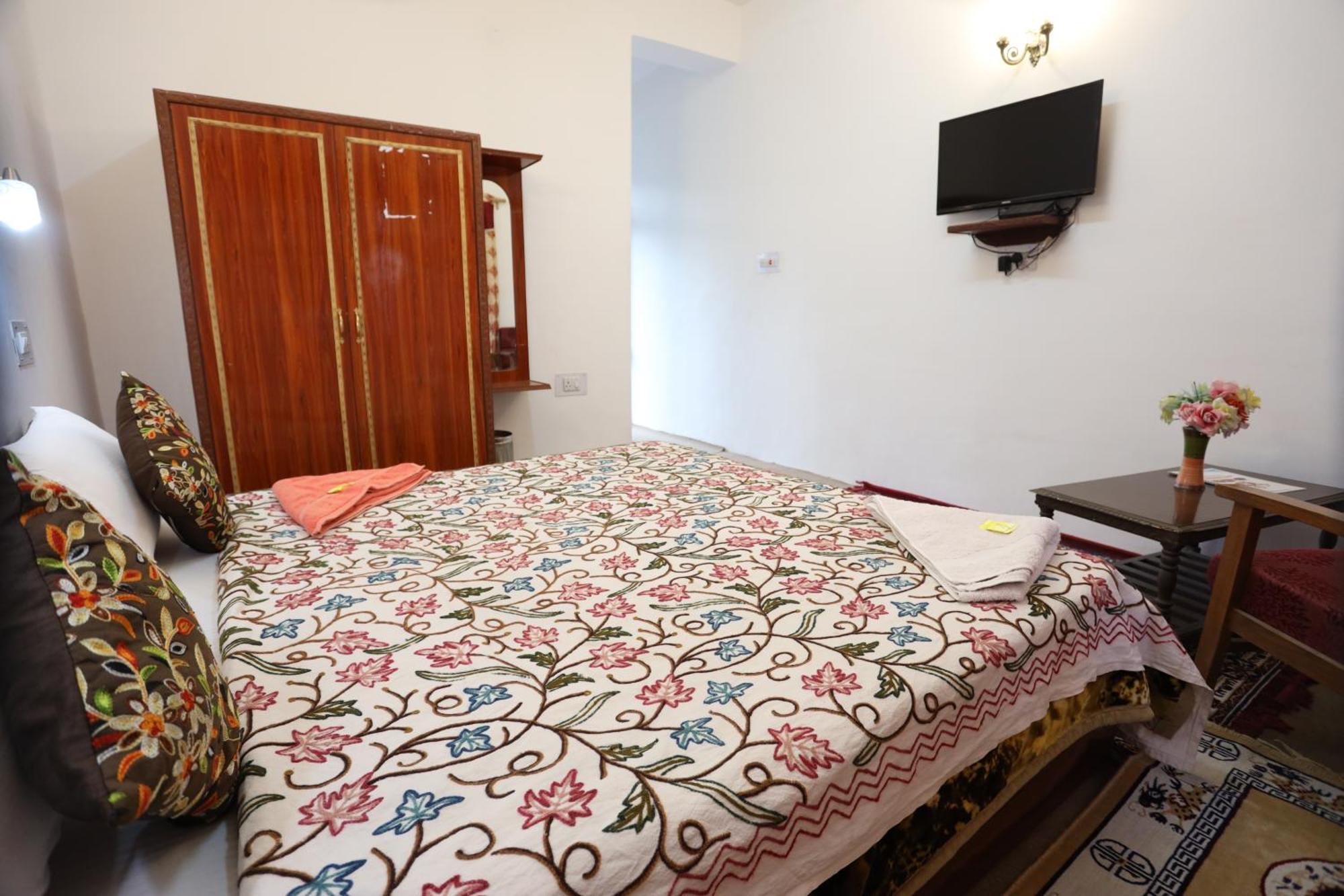 Hotel Jan Palace Лех Экстерьер фото
