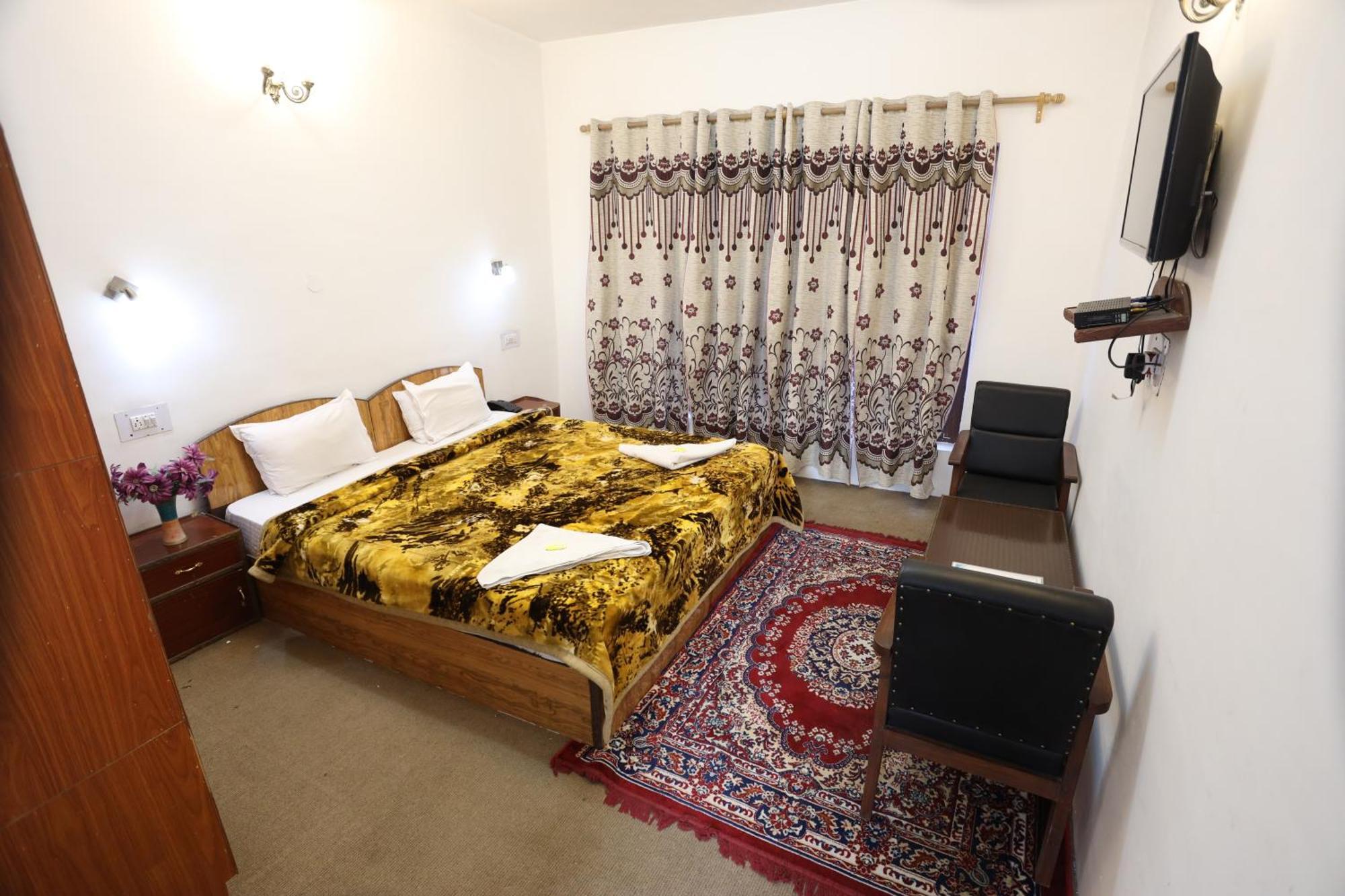 Hotel Jan Palace Лех Экстерьер фото