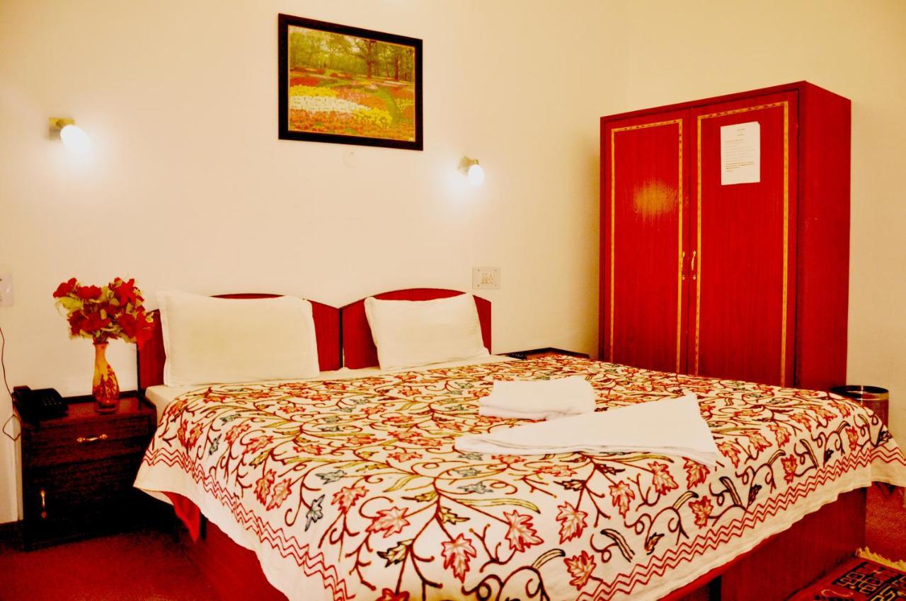 Hotel Jan Palace Лех Экстерьер фото